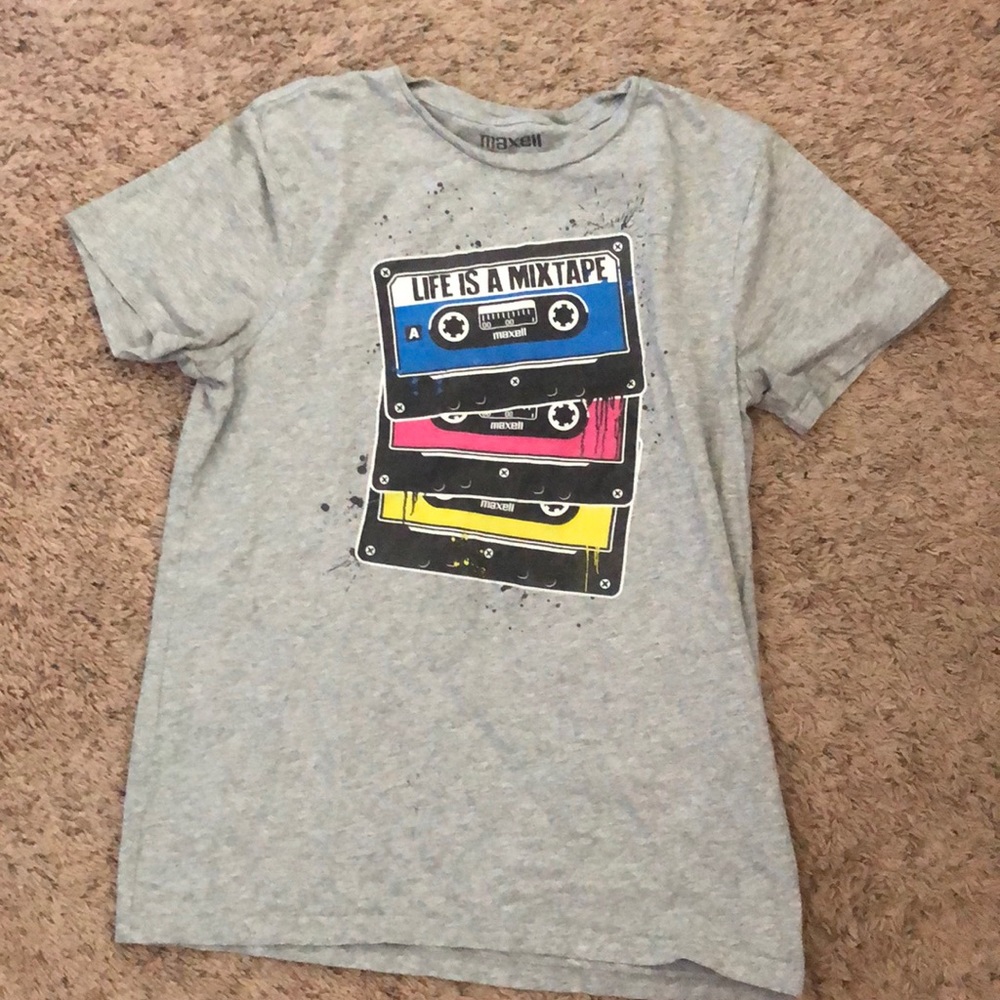 Maxwell “life is a mixtape” t size small